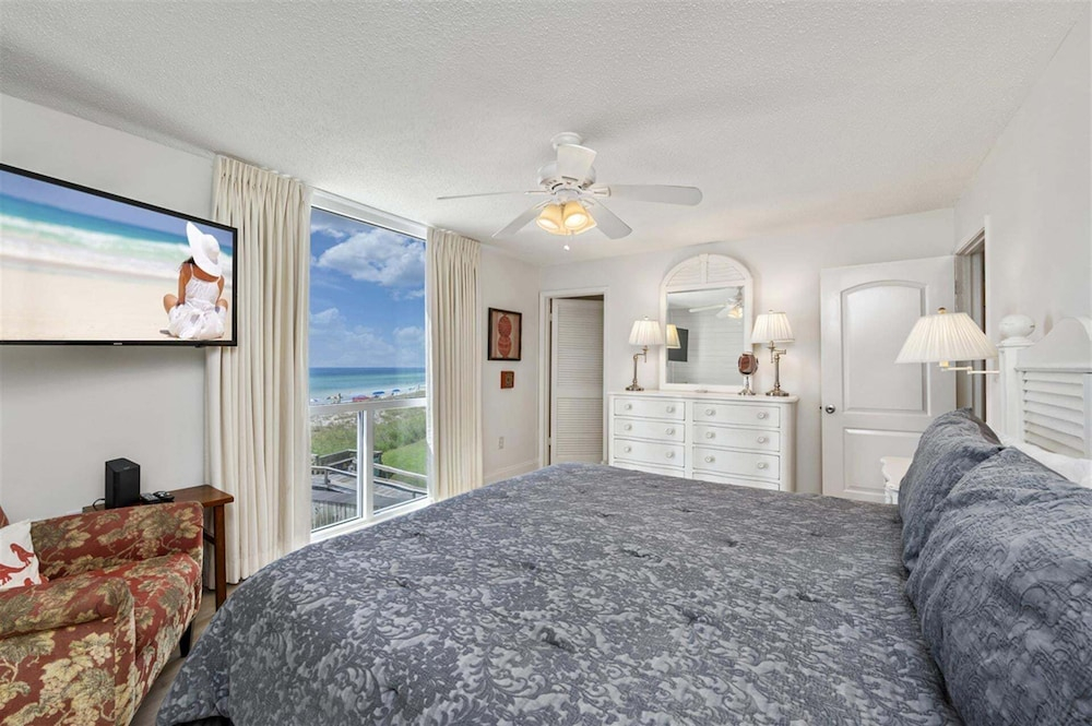 Shoreline Towers 2036 3 Bedroom Condo
