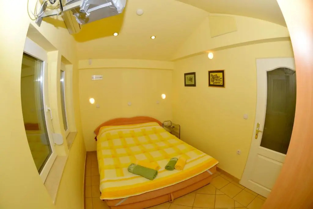 Rooms and Apartaments De Niro