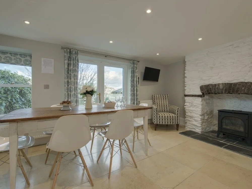 Regatta House