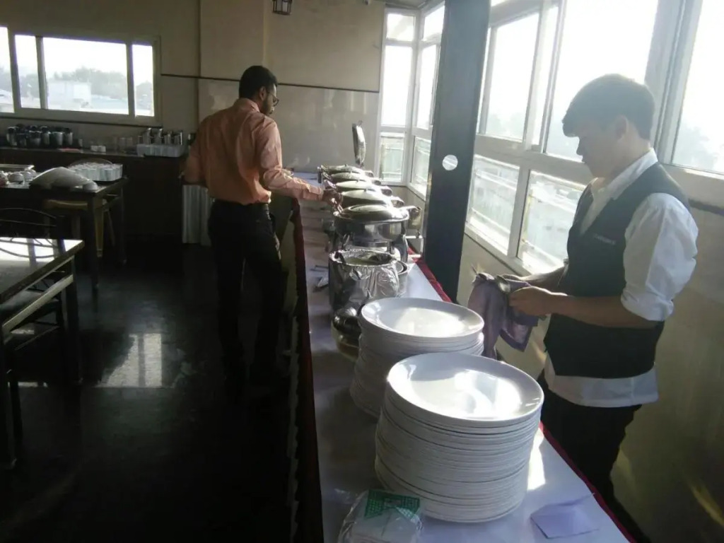 Hotel U.T.ELITE