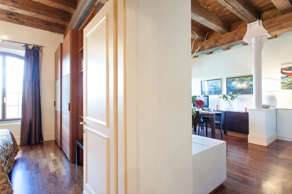Stucky 2 - WR Apartments
