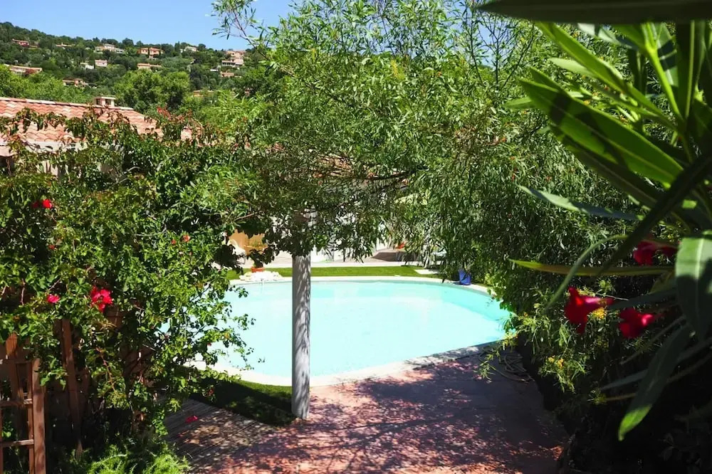 Pretty and Modern Villa With Private Pool, Cavalaire-sur-mer