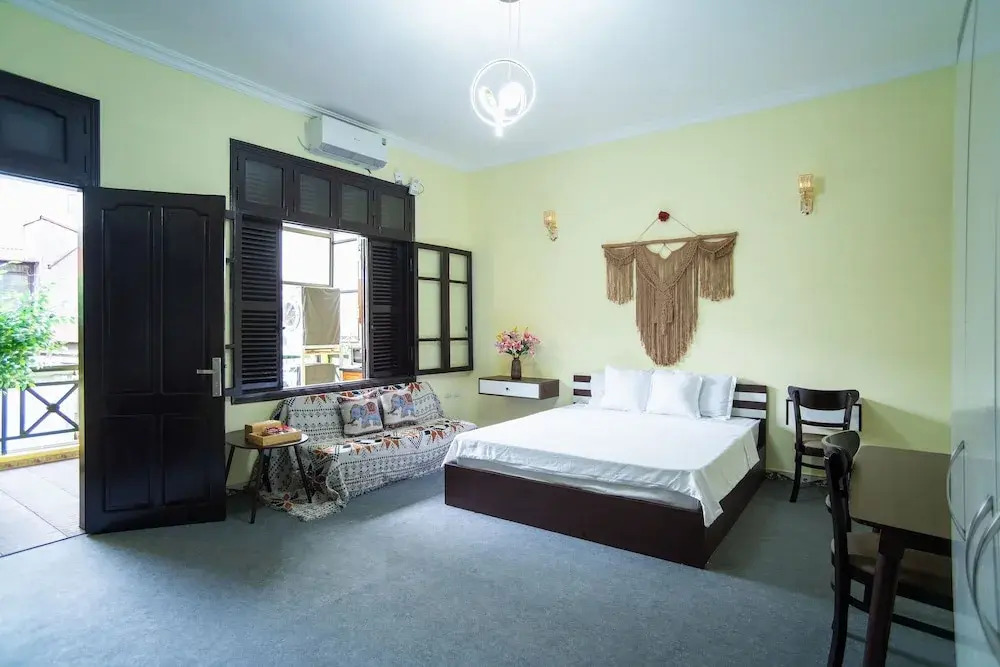 CozyPosy Premier Apartment