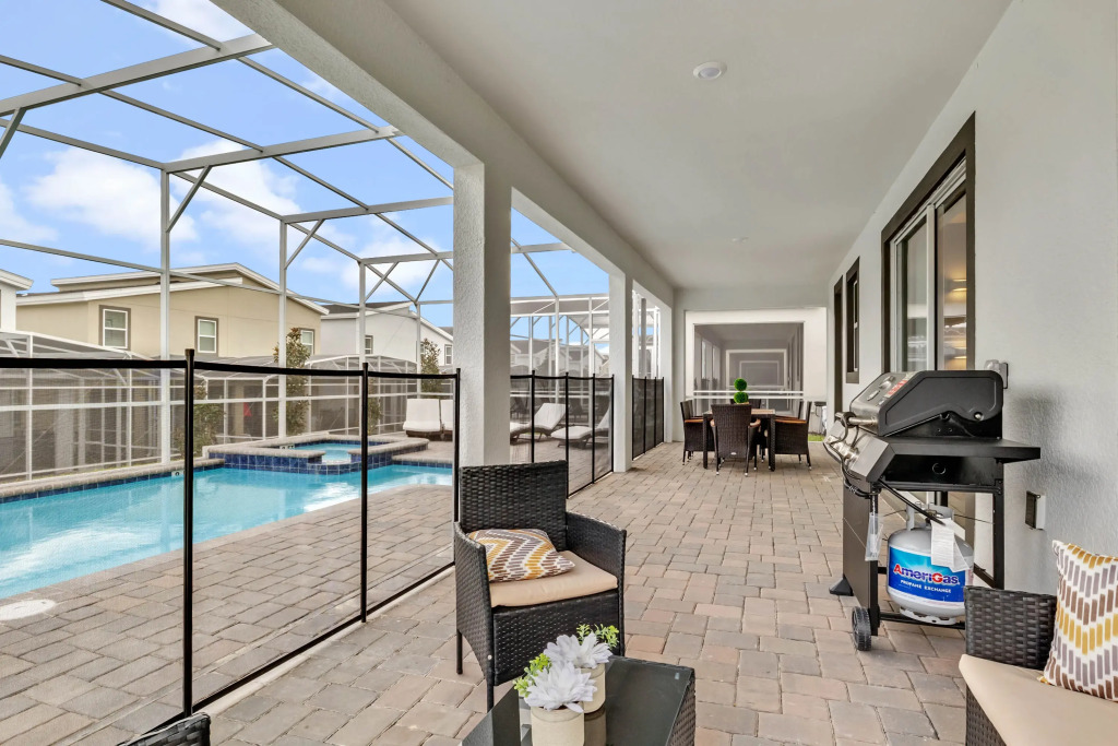 8 Bedroom 5 Bathroom Champions Gate 1193 Cd