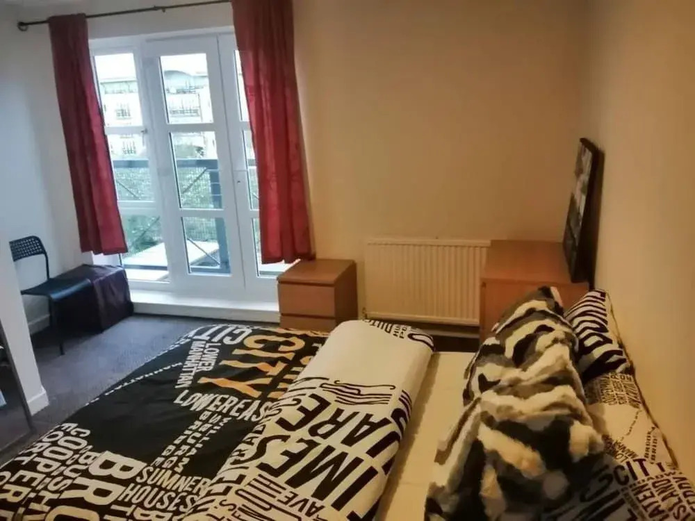 Stunning 4-Bed House in London