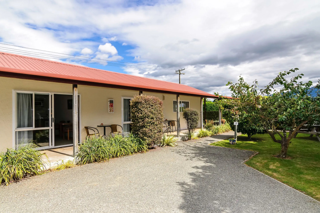Abbey Court Motel