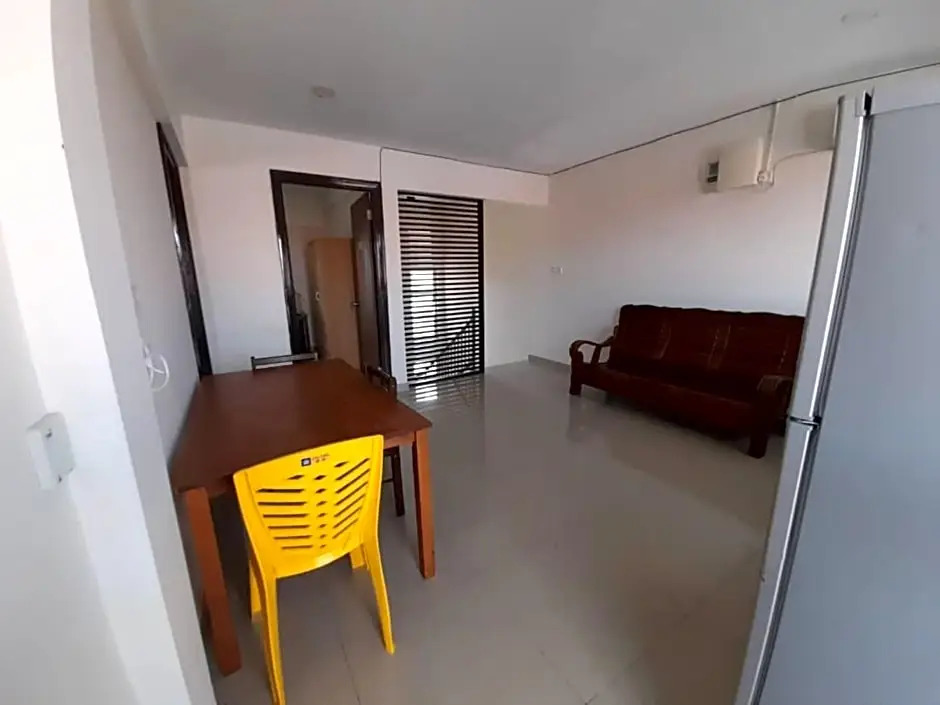 Hotel O Sena Home Homestay #819