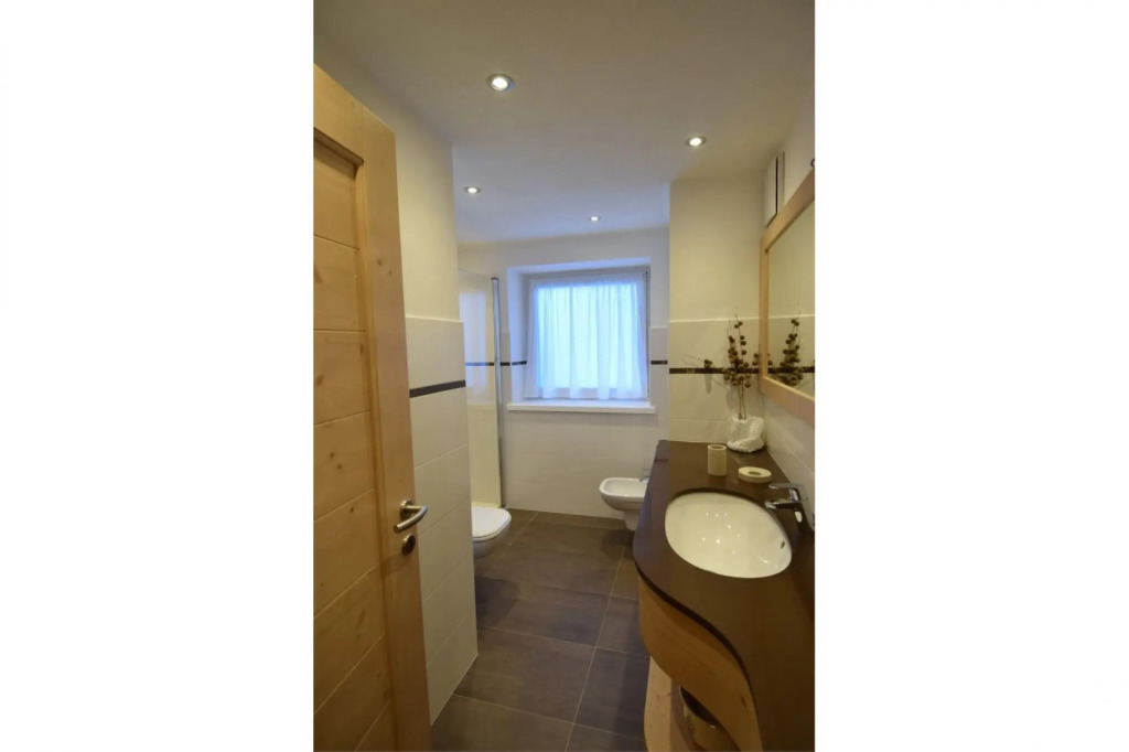 VAJOLET - new three room apartment. (022036-AT-069909)-425 VAJOLET
