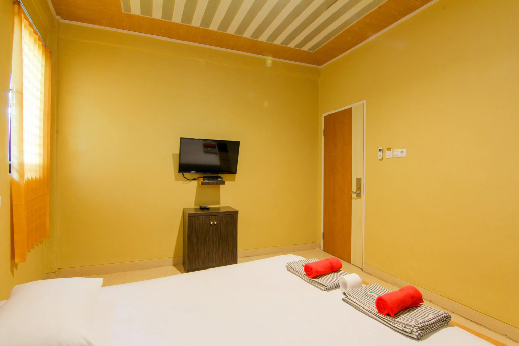 Yani Homestay