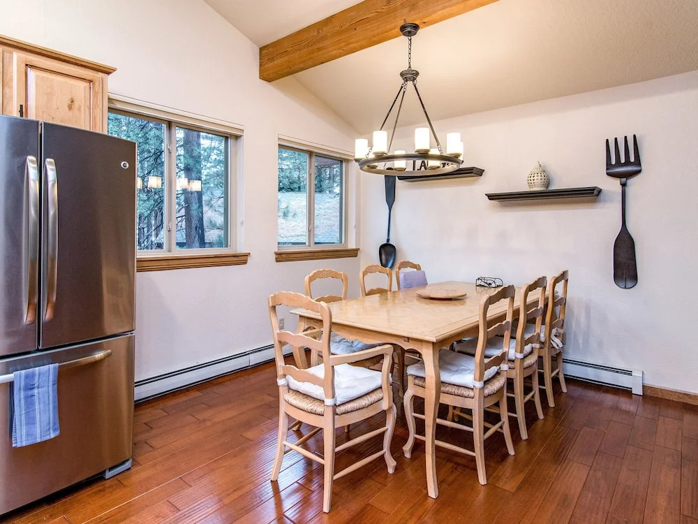 974 Apollo Way House 4 Bedrooms 4 Bathrooms Home