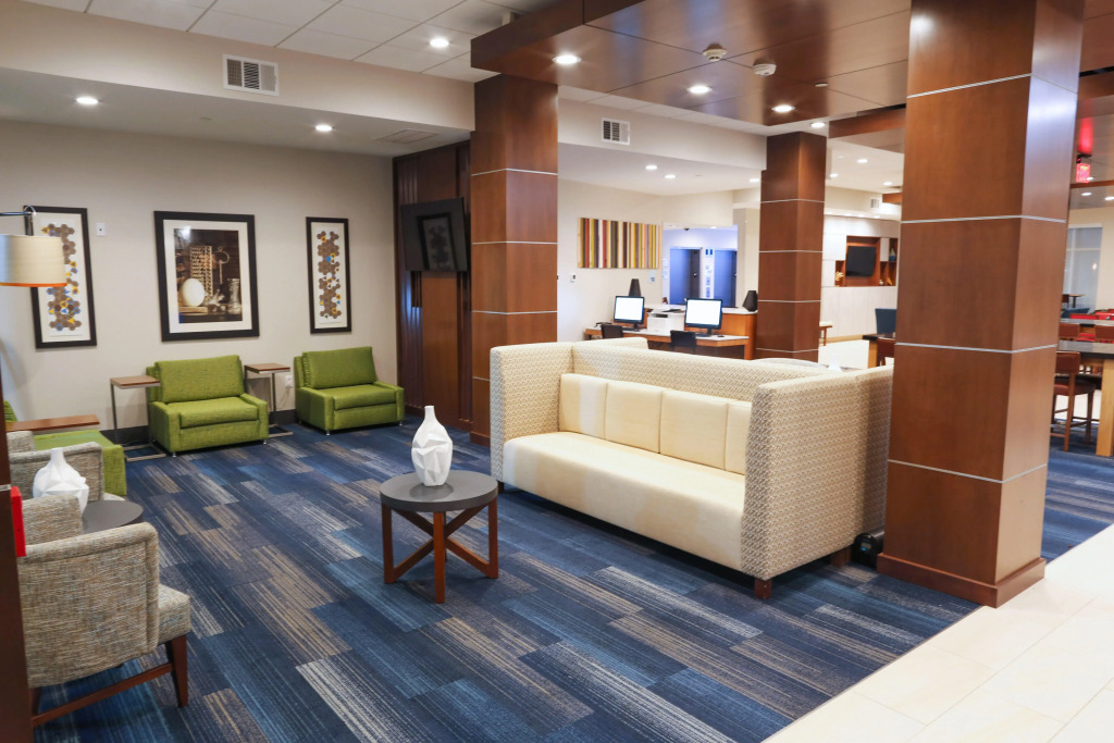Holiday Inn Express & Suites - Houston IAH - Beltway 8 by IHG