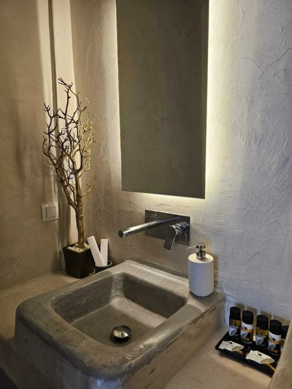 The Muse Of Santorini - Jacuzzi Suites