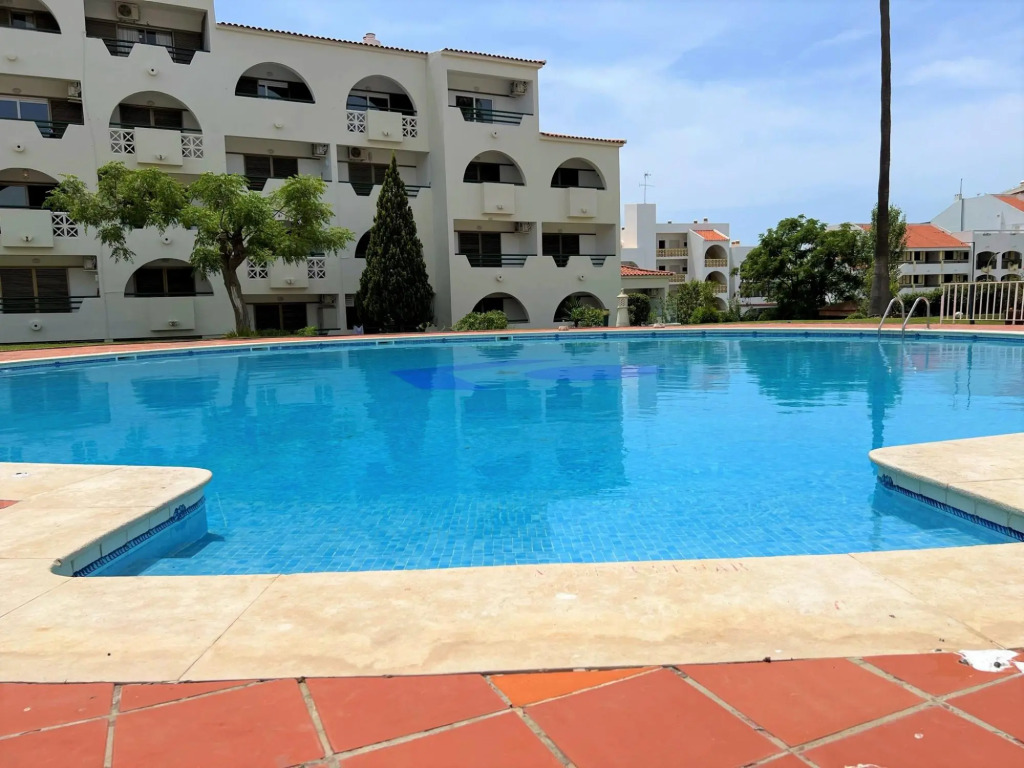ALBUFEIRA TWINS 1 WITH POOL by HOMING