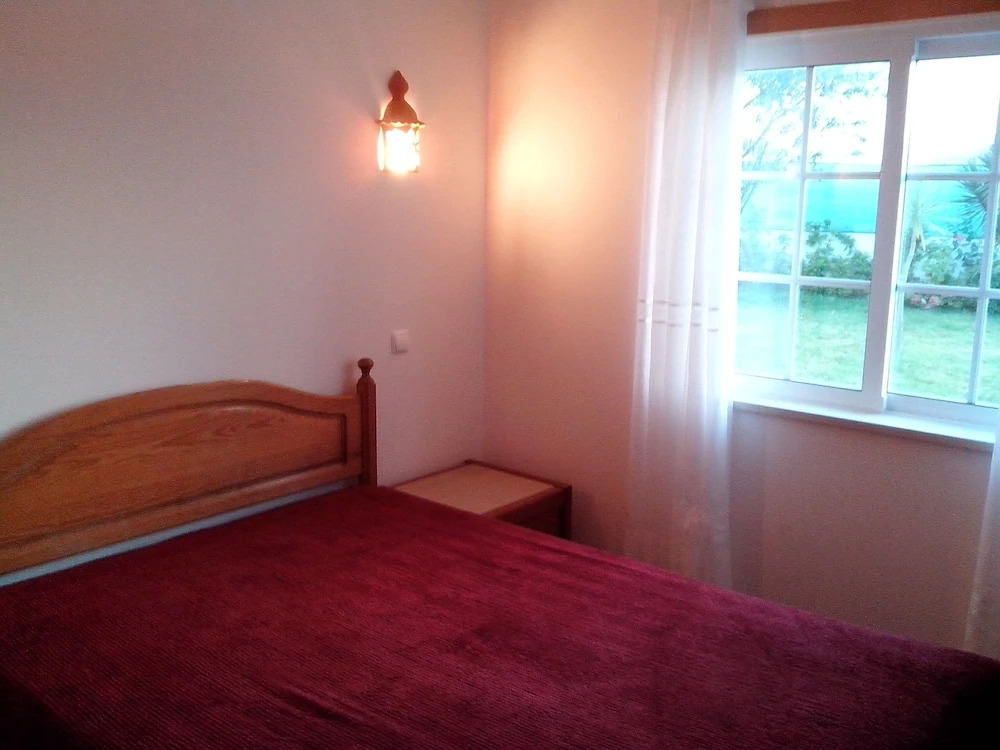 Albufeira 2 Bedroom Apartment 5 min From Falesia Beach and Close to Center! B