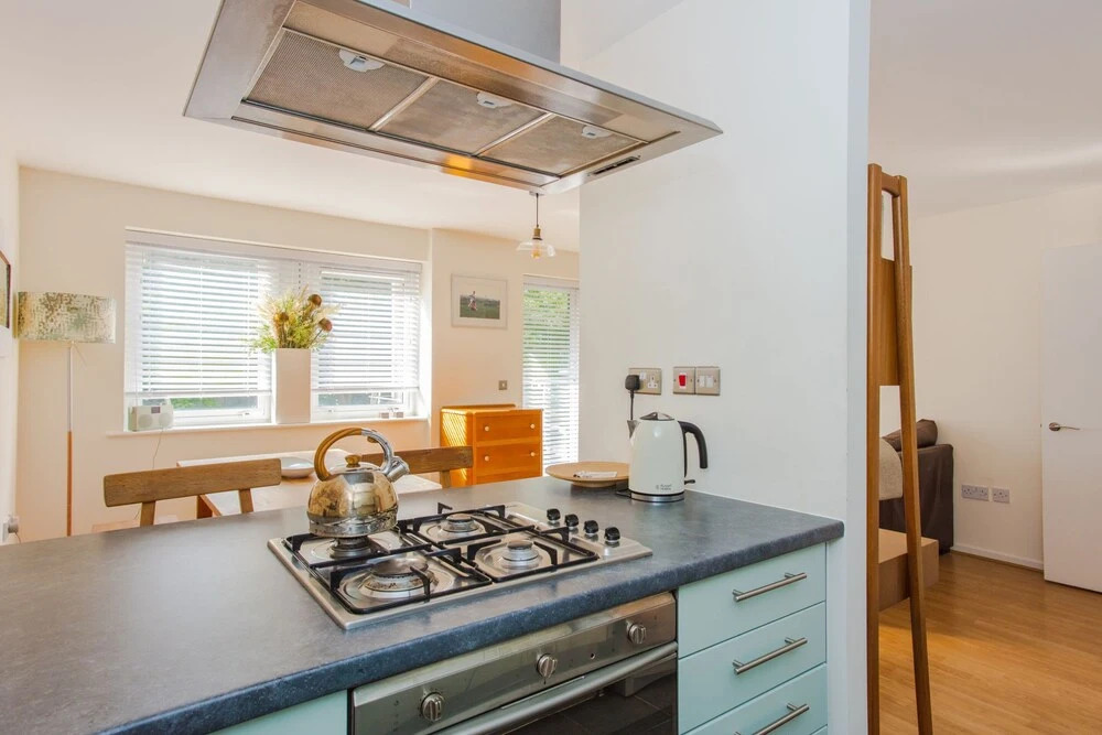 Warm 1 Bedroom Apartment with Balcony