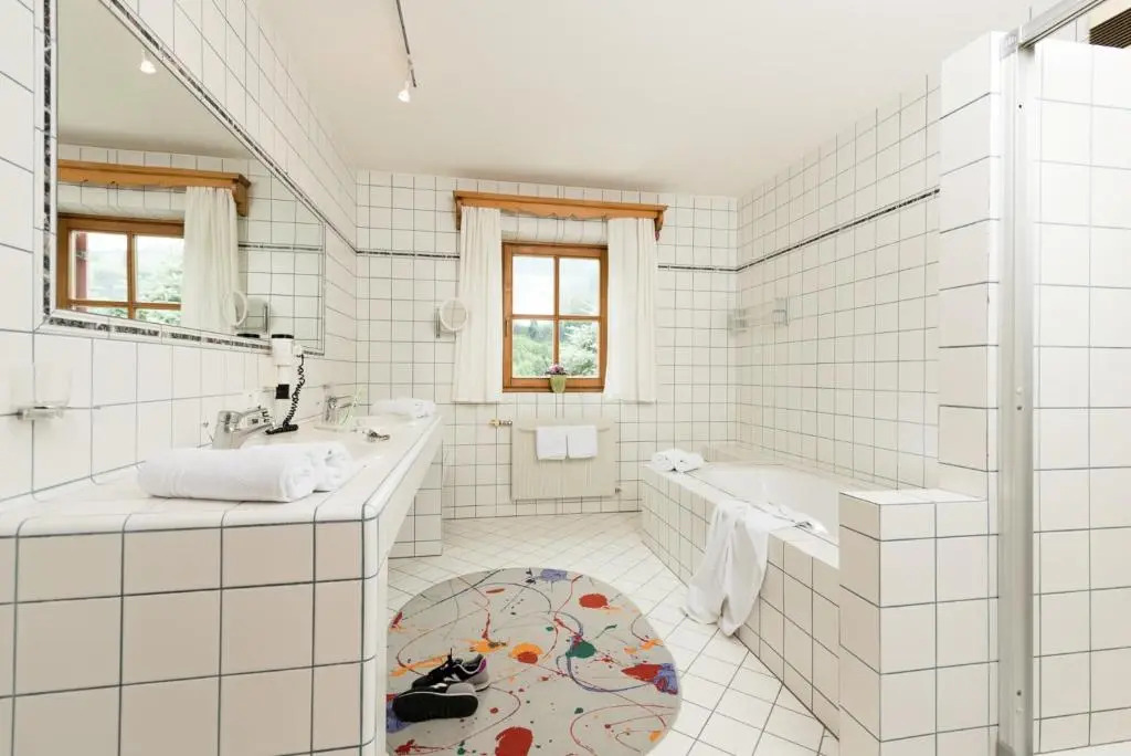 Ansitz Wirtsgut - Familienappartements in den Bergen
