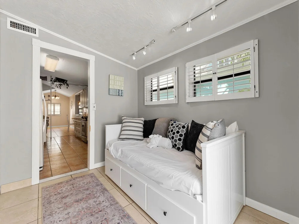 Beachy Bungalow by Vtrips