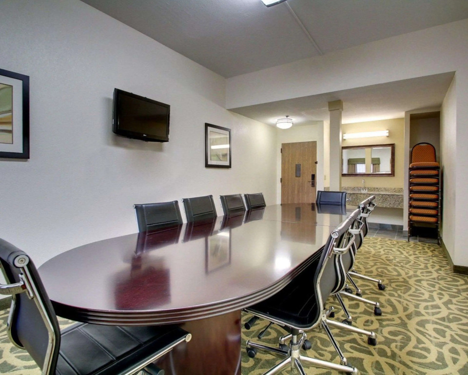 Comfort Inn & Suites Moss Point Pascagoula