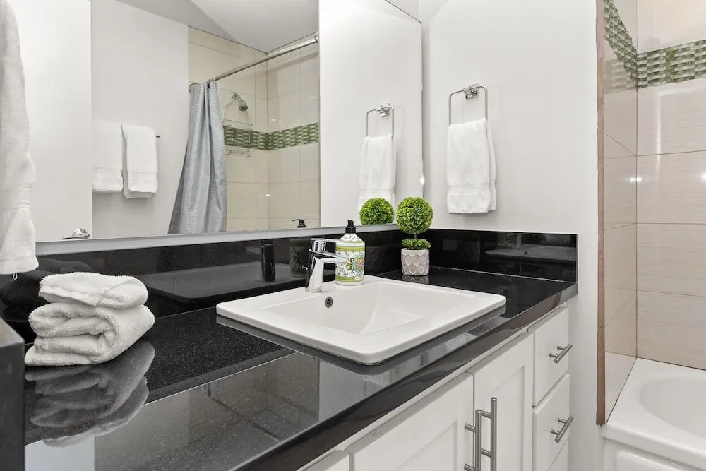 Palm Springs Life 3 Bedroom Home by RedAwning