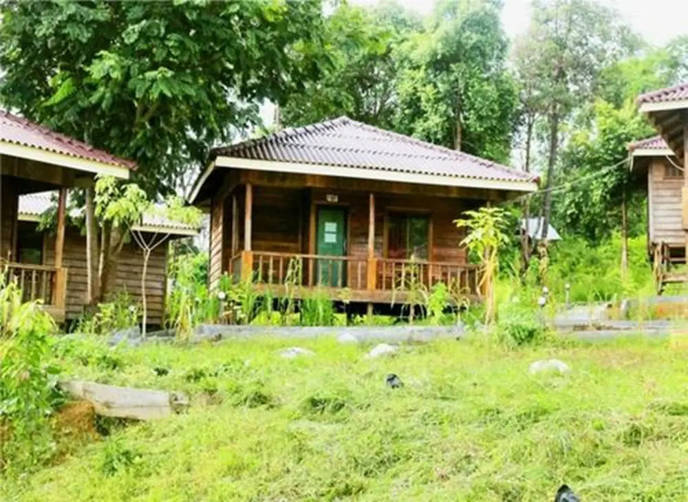 Golden Bungalows