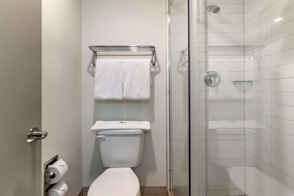 Comfort Inn & Suites Tigard near Washington Square