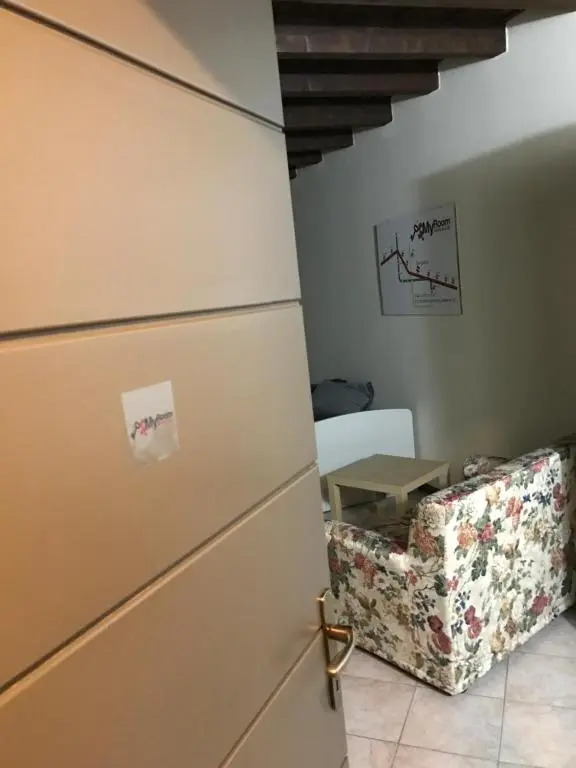MyRoom Center Flat
