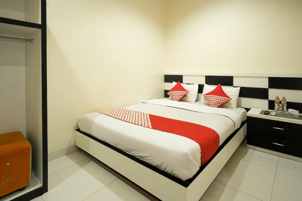 OYO 342  De' Kayakini Hotel