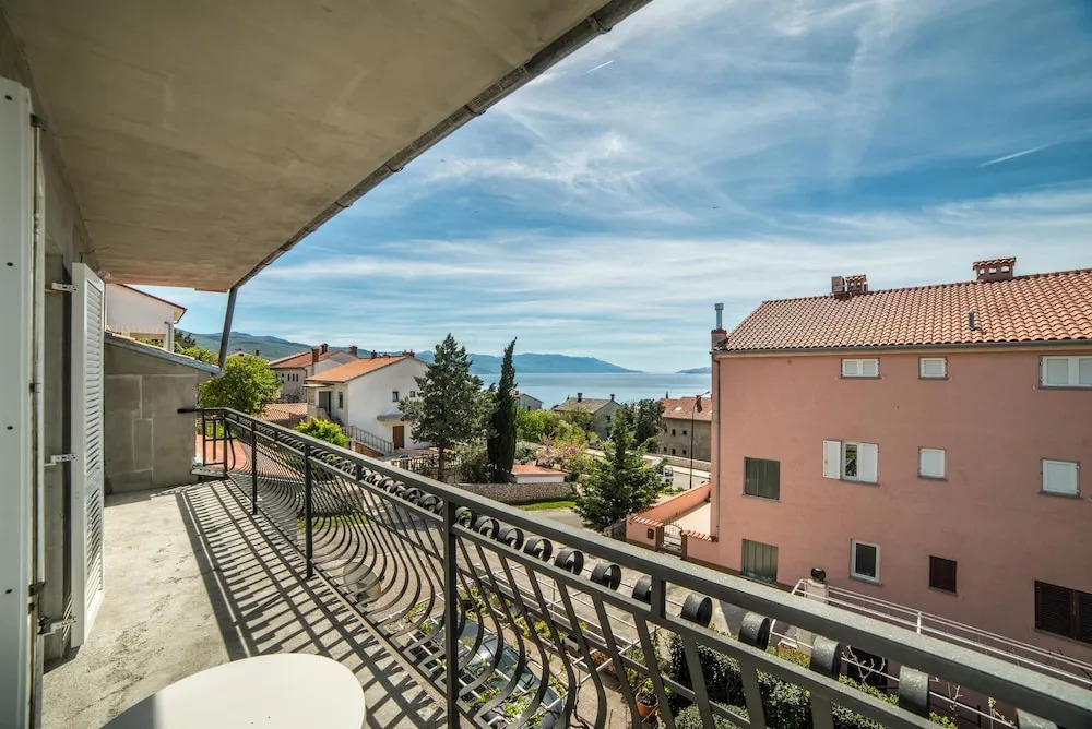 Apartment Lidija / Three Bedrooms A1