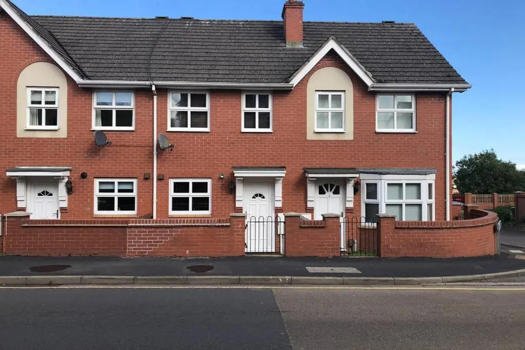 House number 4 Sleeps up to 4 with Smart TVs in every room