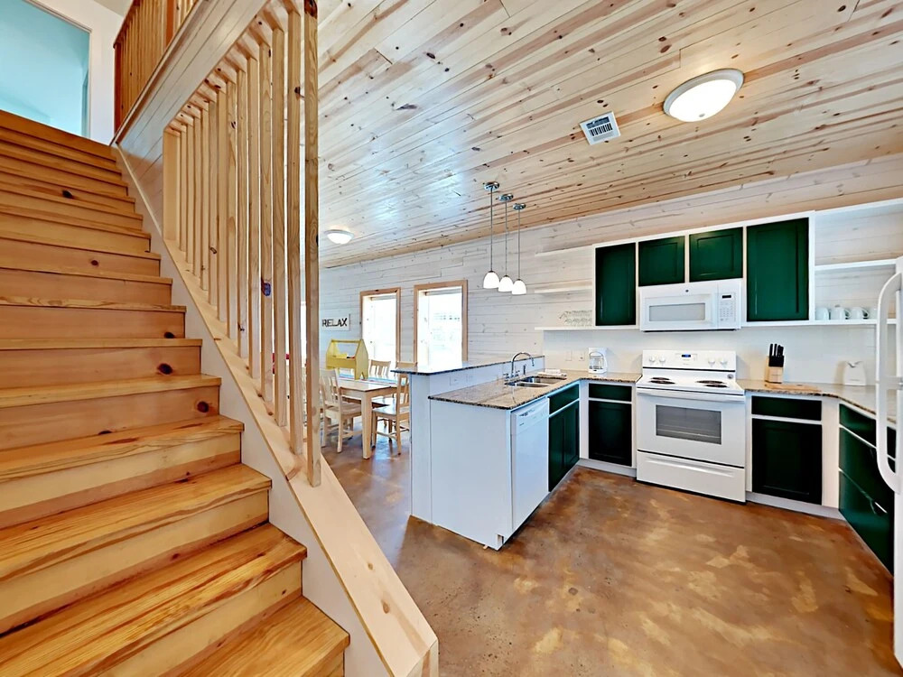 The Commons #601 - Three Bedroom Townhome