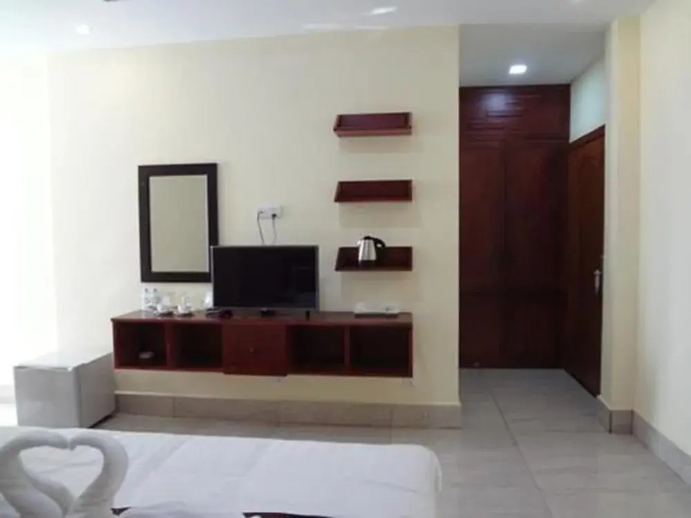 Helina Hotel