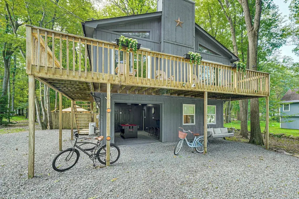 Private Hot Tub: Tree-lined Poconos Home!