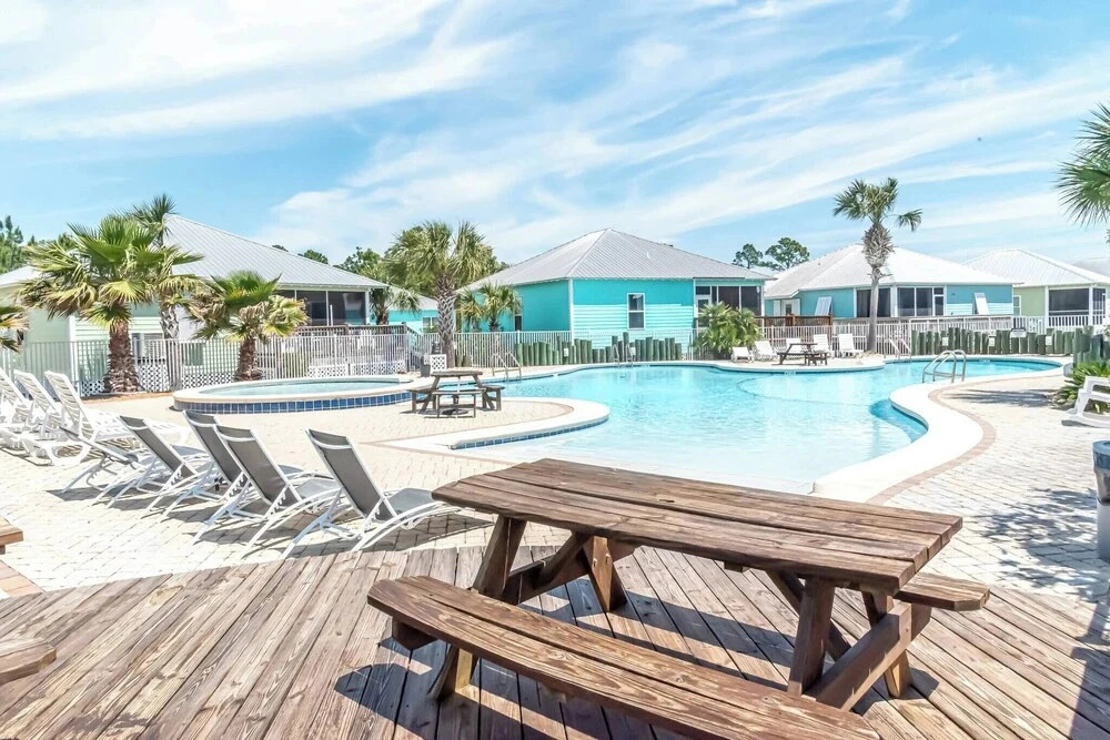 5004 Gulf Shores Family Friendly 2 Pools Beach