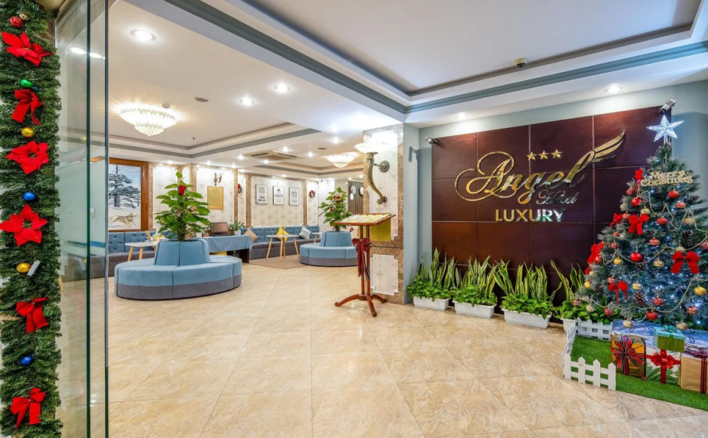Angel Hotel