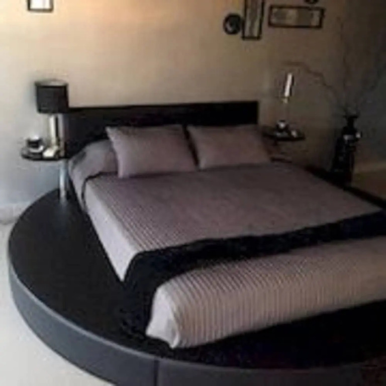 Ktima Reveli Black Suite2-4 Persons