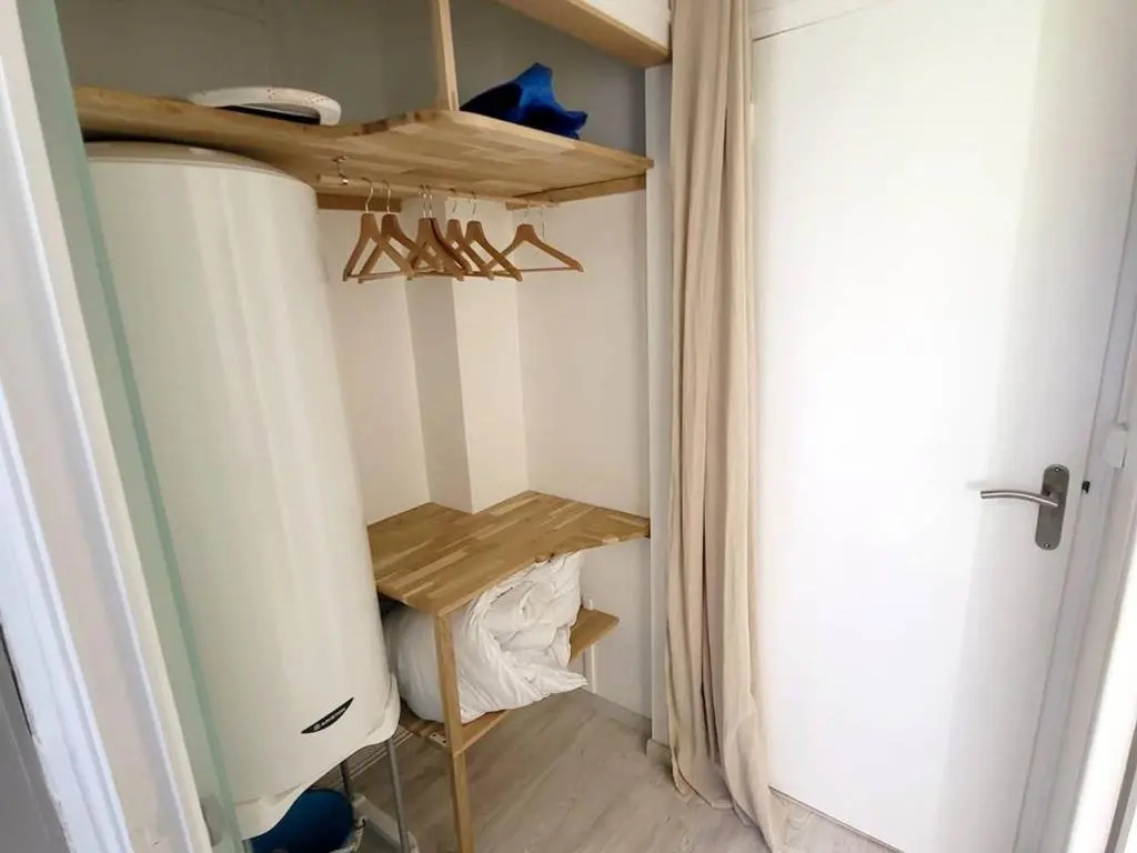Appartement Six-Fours-les-Plages, 2 pièces, 4 personnes - FR-1-316-232
