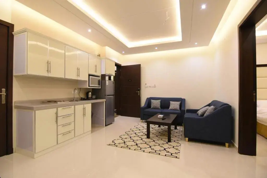 Golden White Al Shifa Hotel