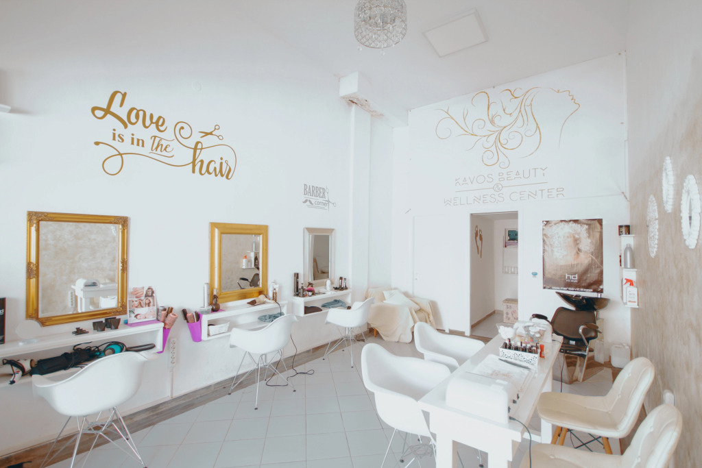 Olive Grove Beachfront Apartments & Suites