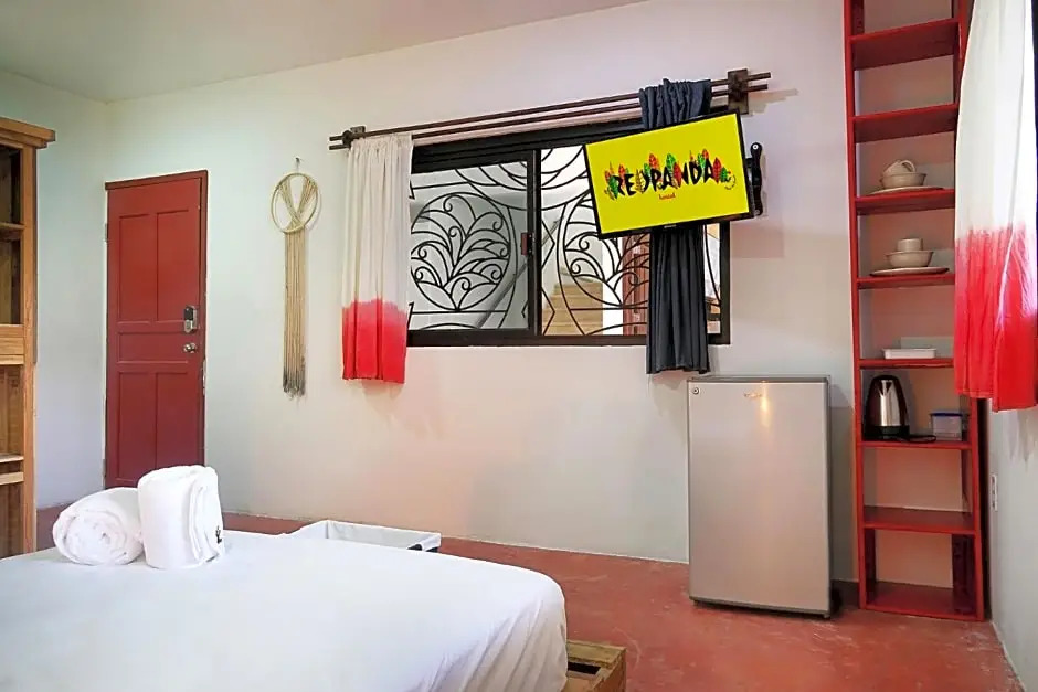 Red Panda Hostal