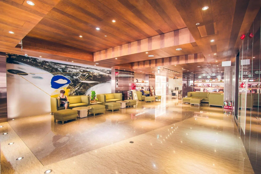 Finders Hotel Tainan Ximen