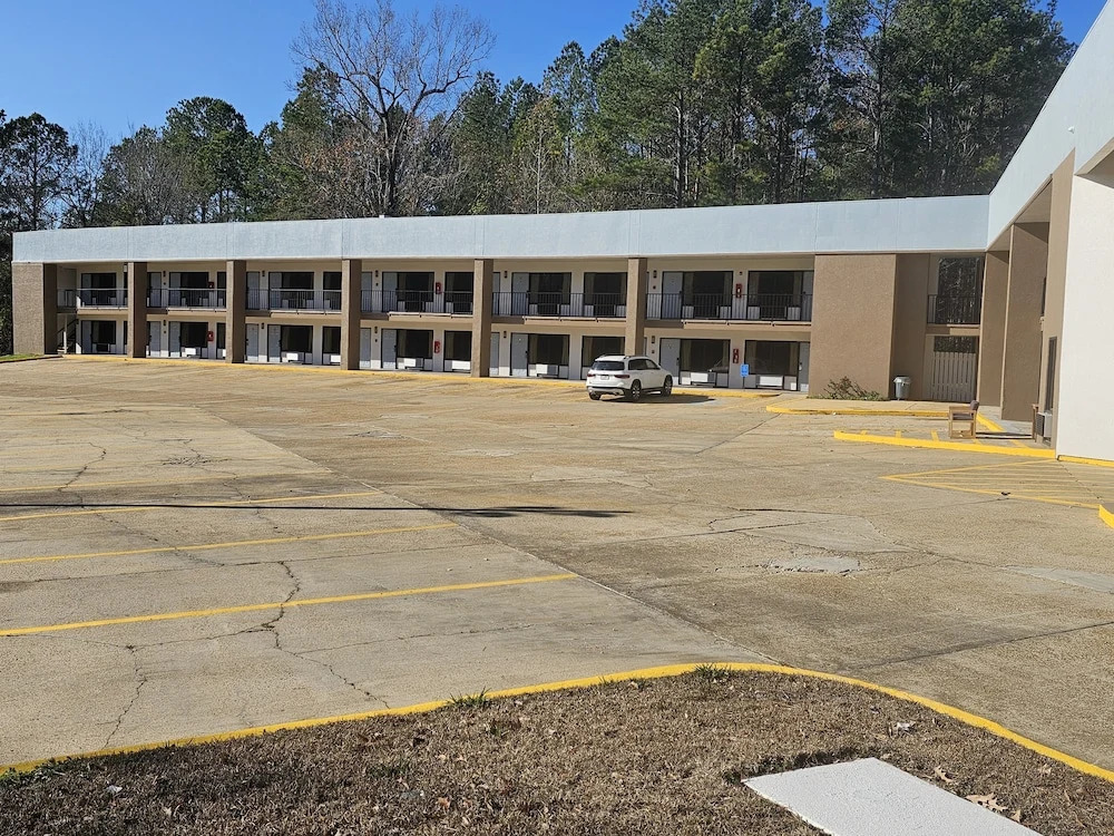 TRAVEL INN