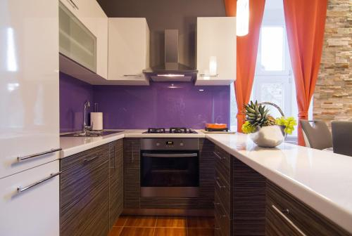Sunny Apartment