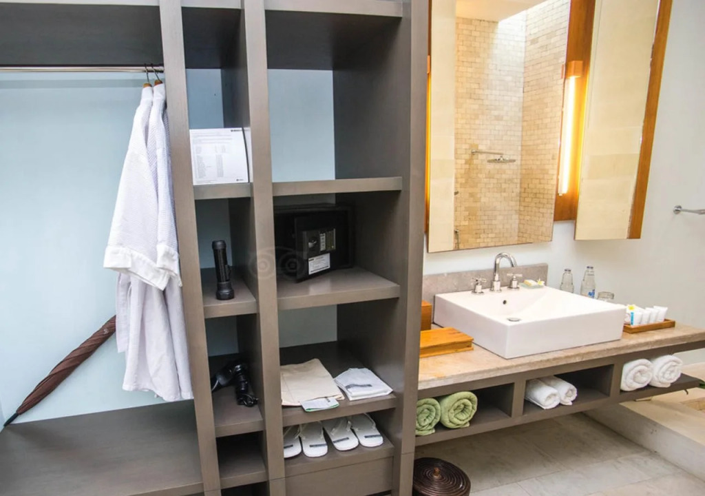 The Elysian Boutique Villa Hotel