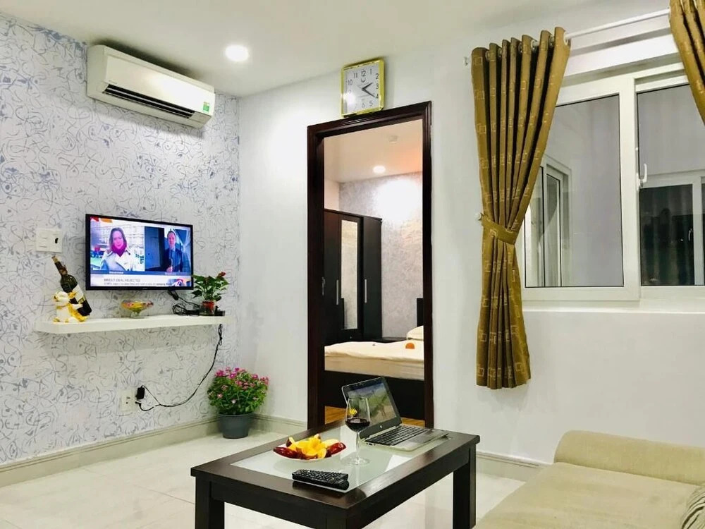 Tan Son Nhat Airport Apartment by SABAY
