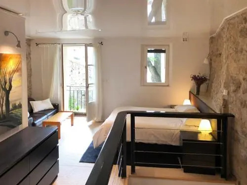 6 Rue Saint-Pierre
