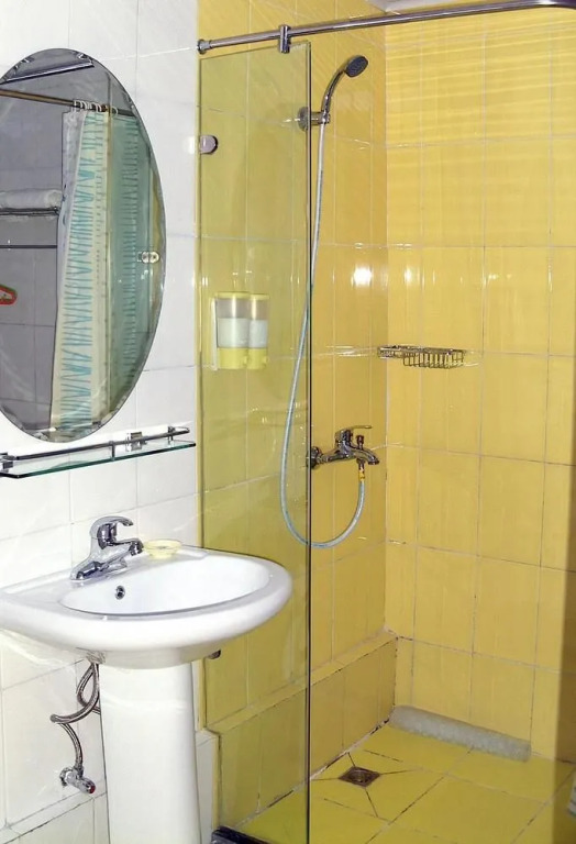 Hanting Hotel (Jinan Quancheng Plaza Chaoshan Stre