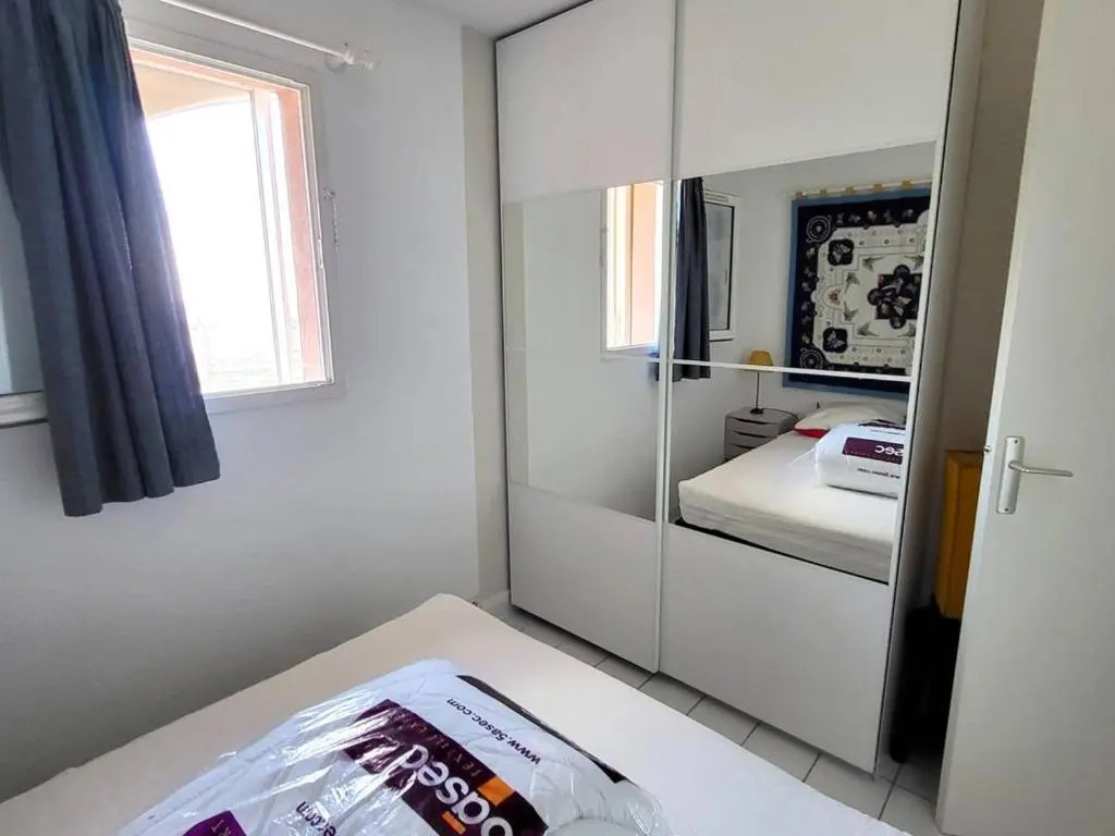 Appartement Six-Fours-les-Plages, 3 pièces, 6 personnes - FR-1-316-294