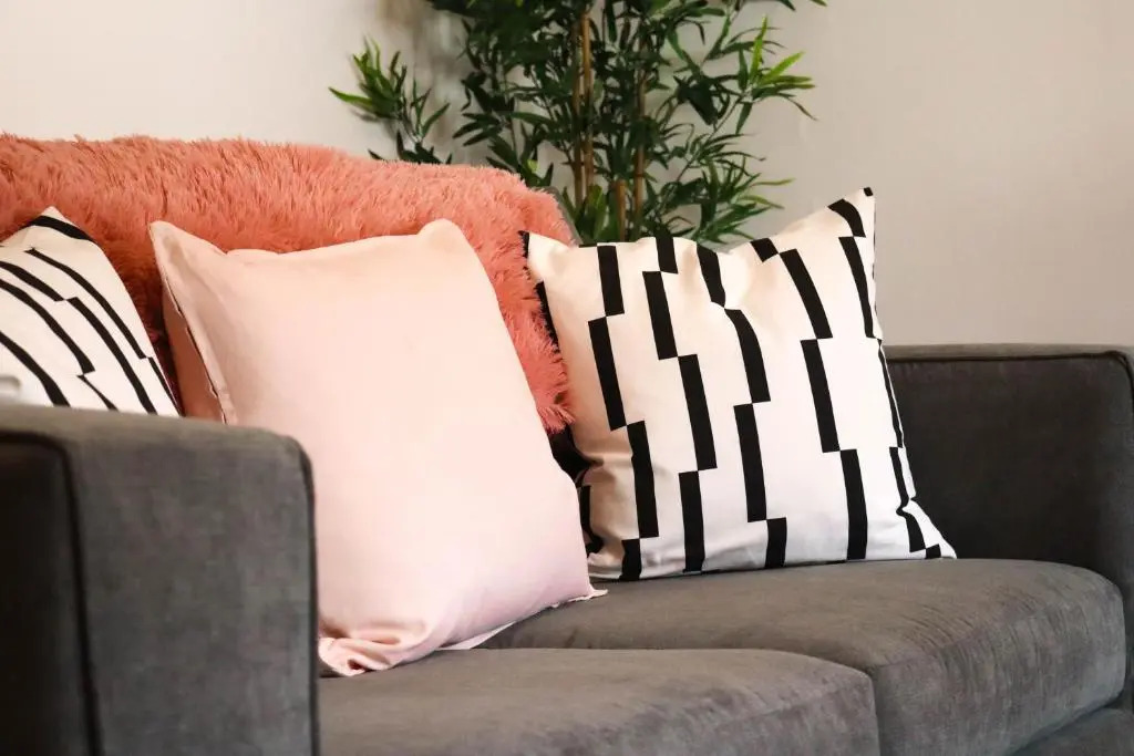 Largs Coastal Apartment
