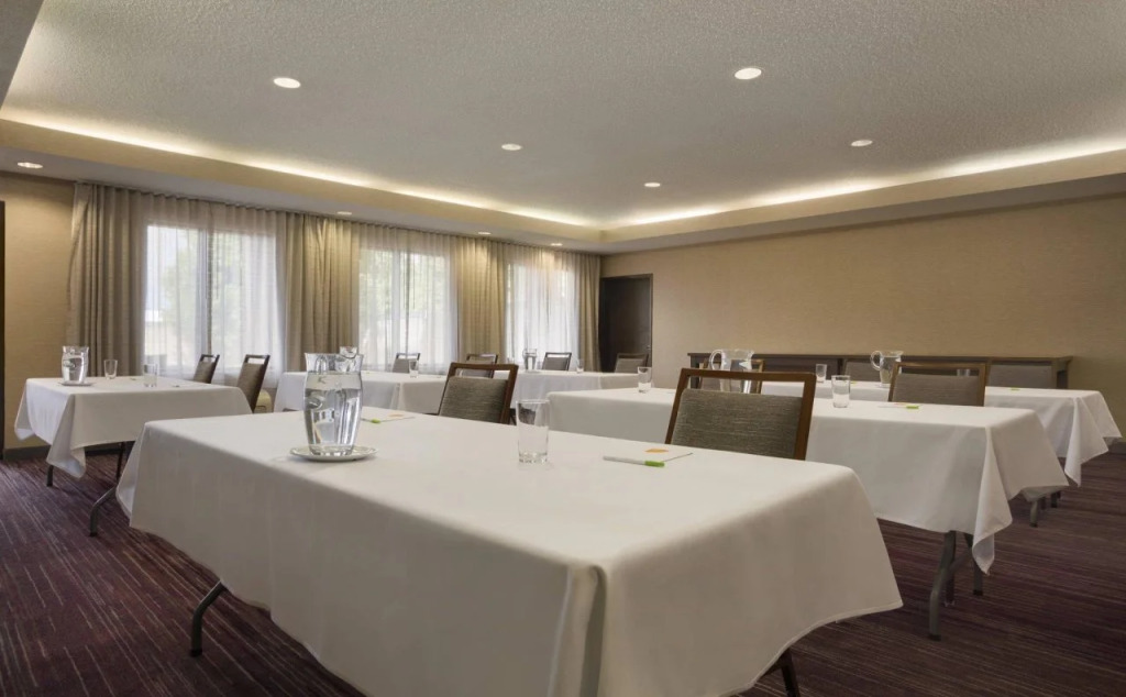 Courtyard by Marriott Champaign