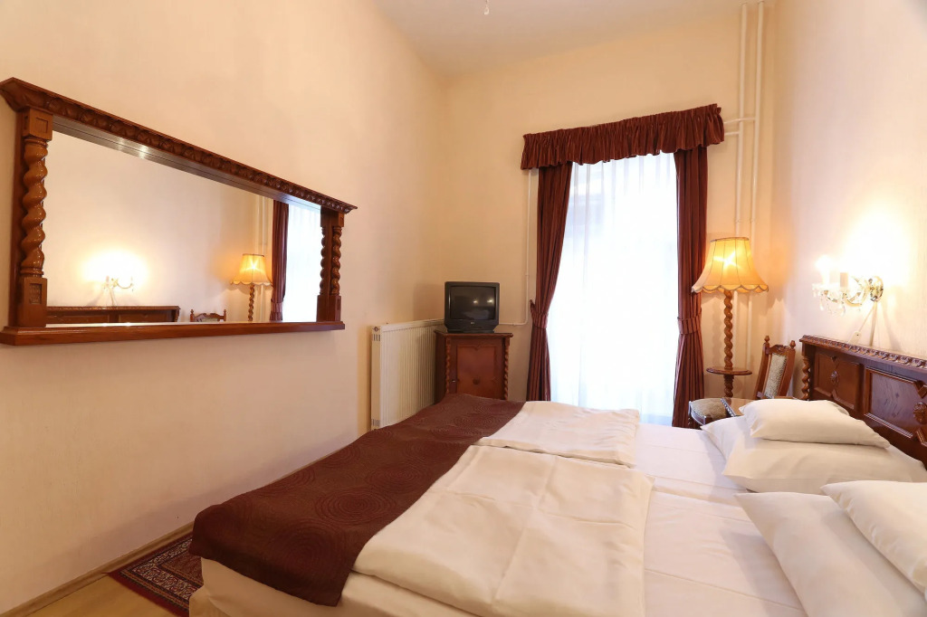 Tisza Hotel
